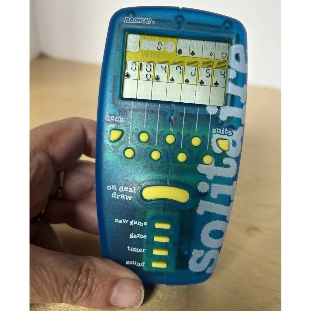 Radica Pocket Solitaire Electronic Handheld Game 2-in-1 Klondike Vegas Works